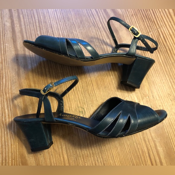 Amalfi green ladies leather sandals size 6. Made in Italy. - Picture 4 of 11